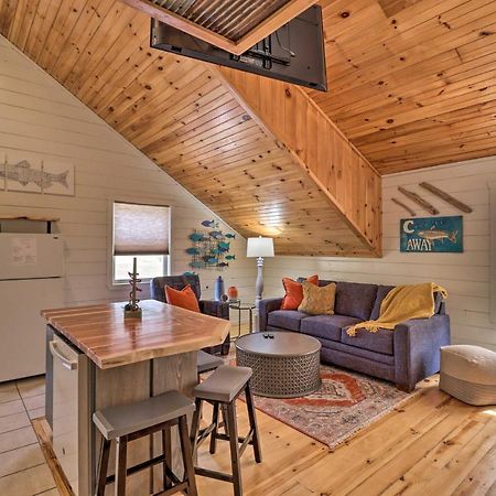 Pet-Friendly Studio With Loft And Mountain Views! Esterno foto