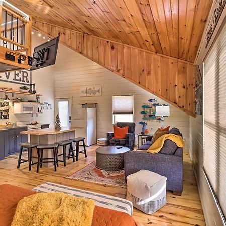 Pet-Friendly Studio With Loft And Mountain Views! Esterno foto