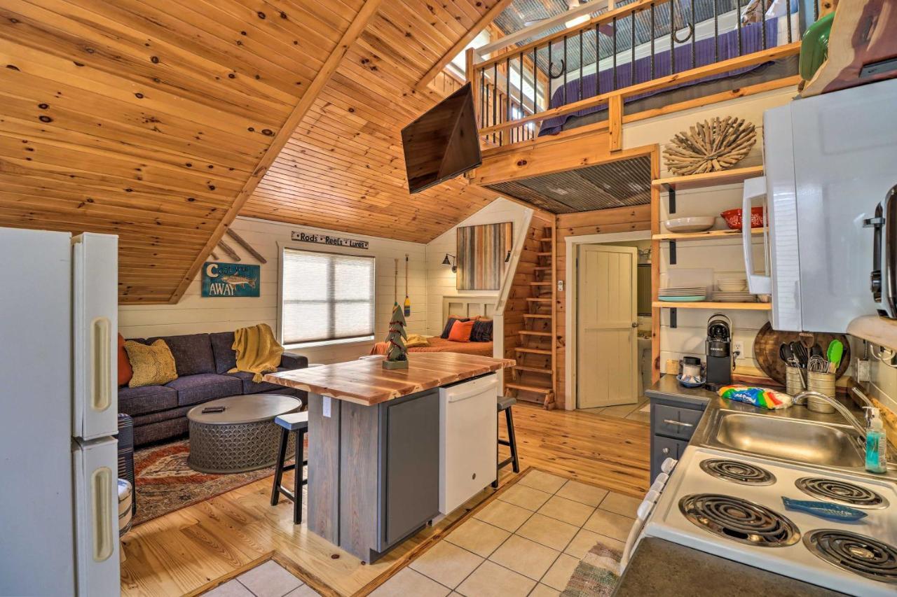 Pet-Friendly Studio With Loft And Mountain Views! Esterno foto