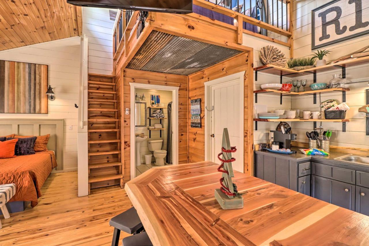 Pet-Friendly Studio With Loft And Mountain Views! Esterno foto